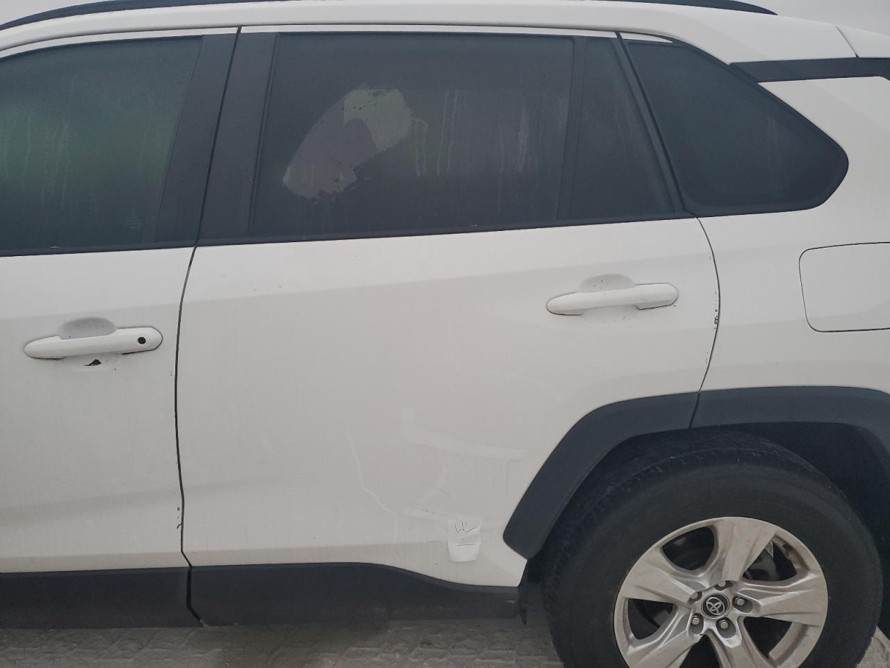 2020 Toyota RAV 4 - Image 12