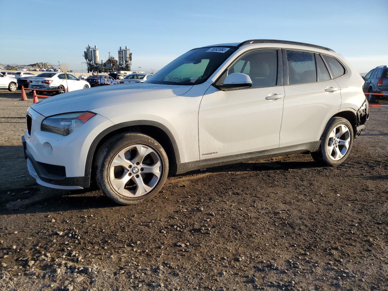 VIN WBAVM1C51FV315129 2015 BMW X1 no.1