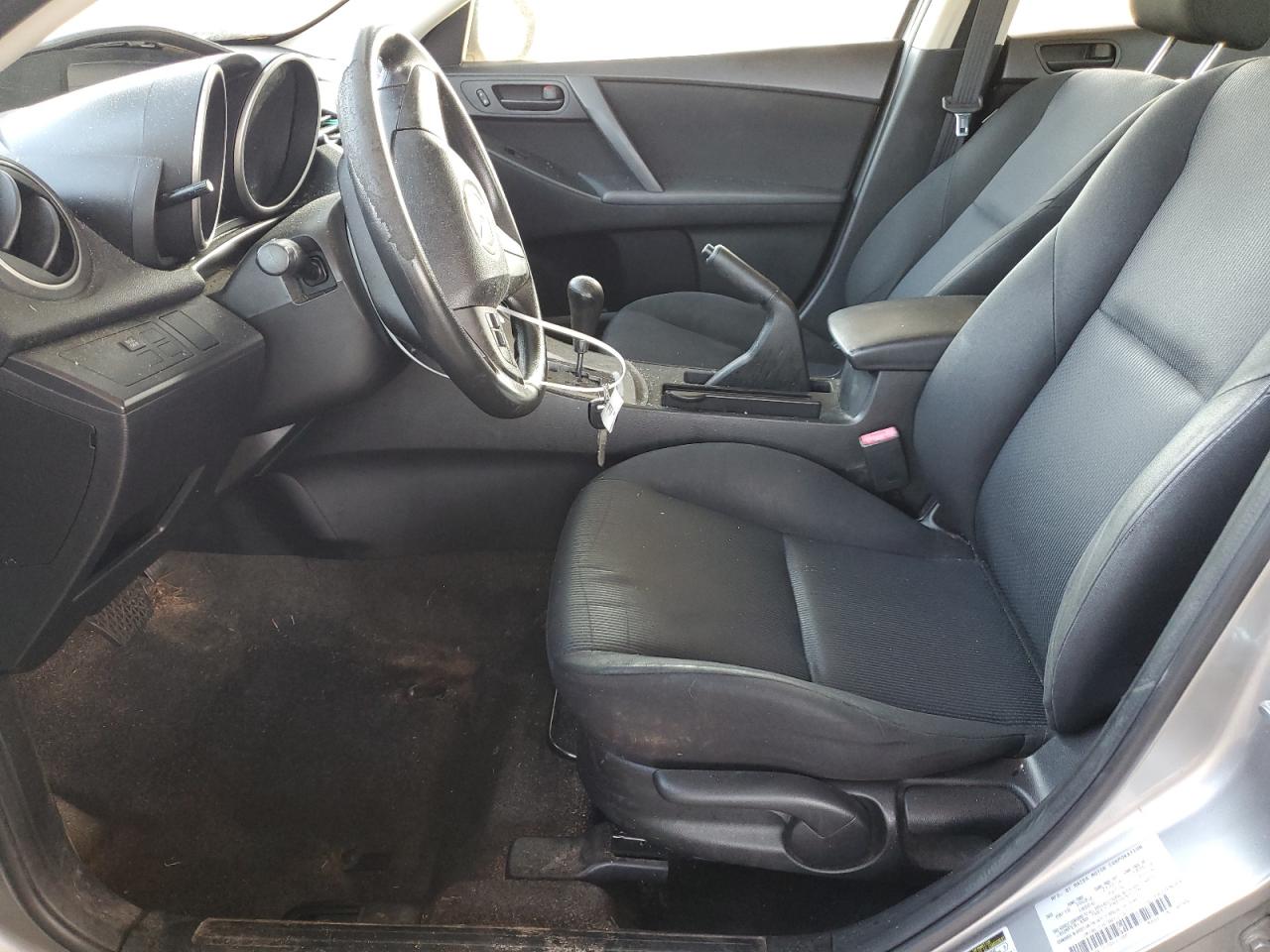 2011 Mazda 3 - Image 7