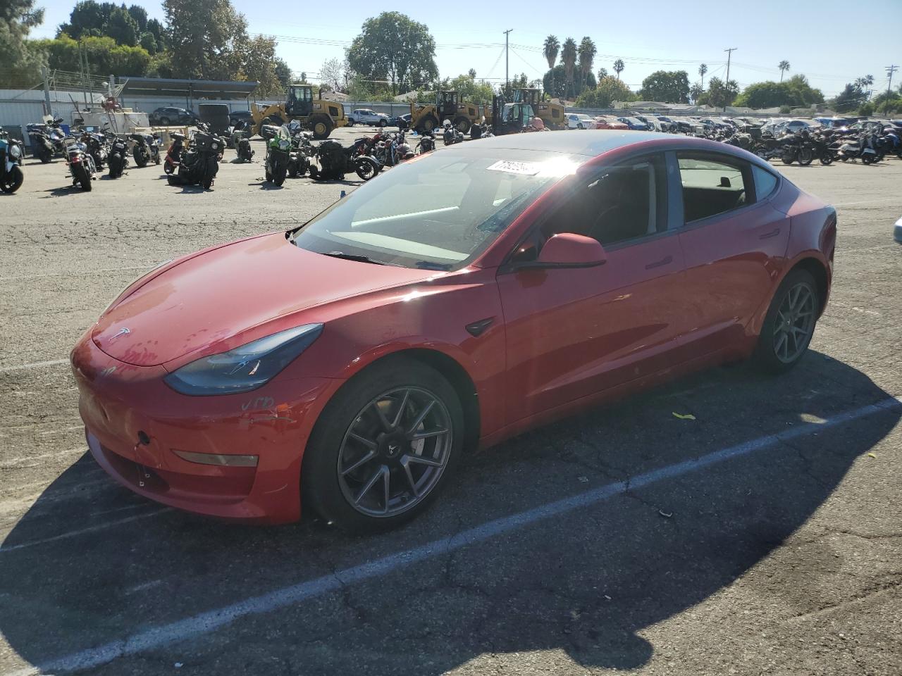 VIN 5YJ3E1EB4NF135943 2022 TESLA MODEL 3 no.1