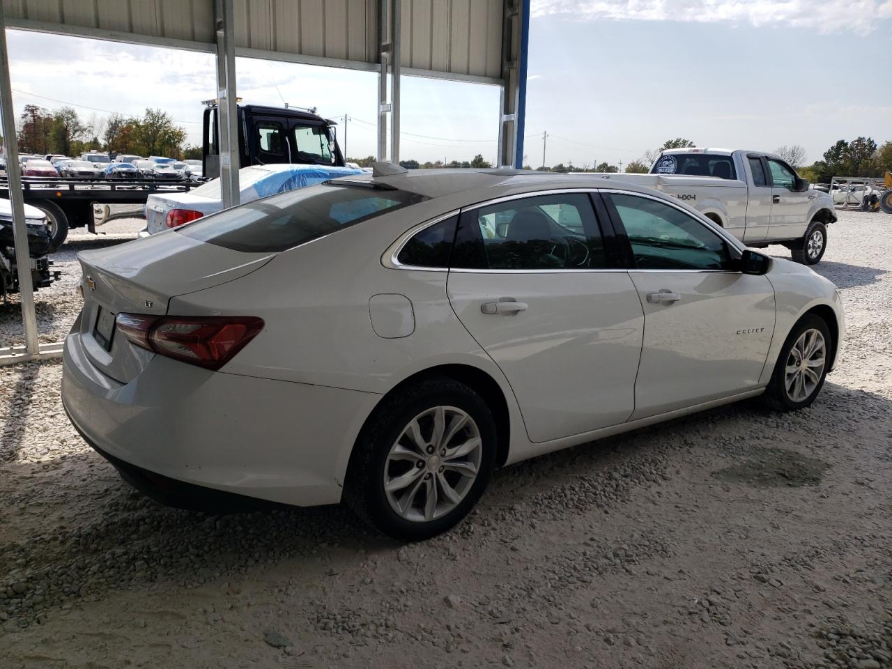 2020 Chevrolet Malibu - Image 3