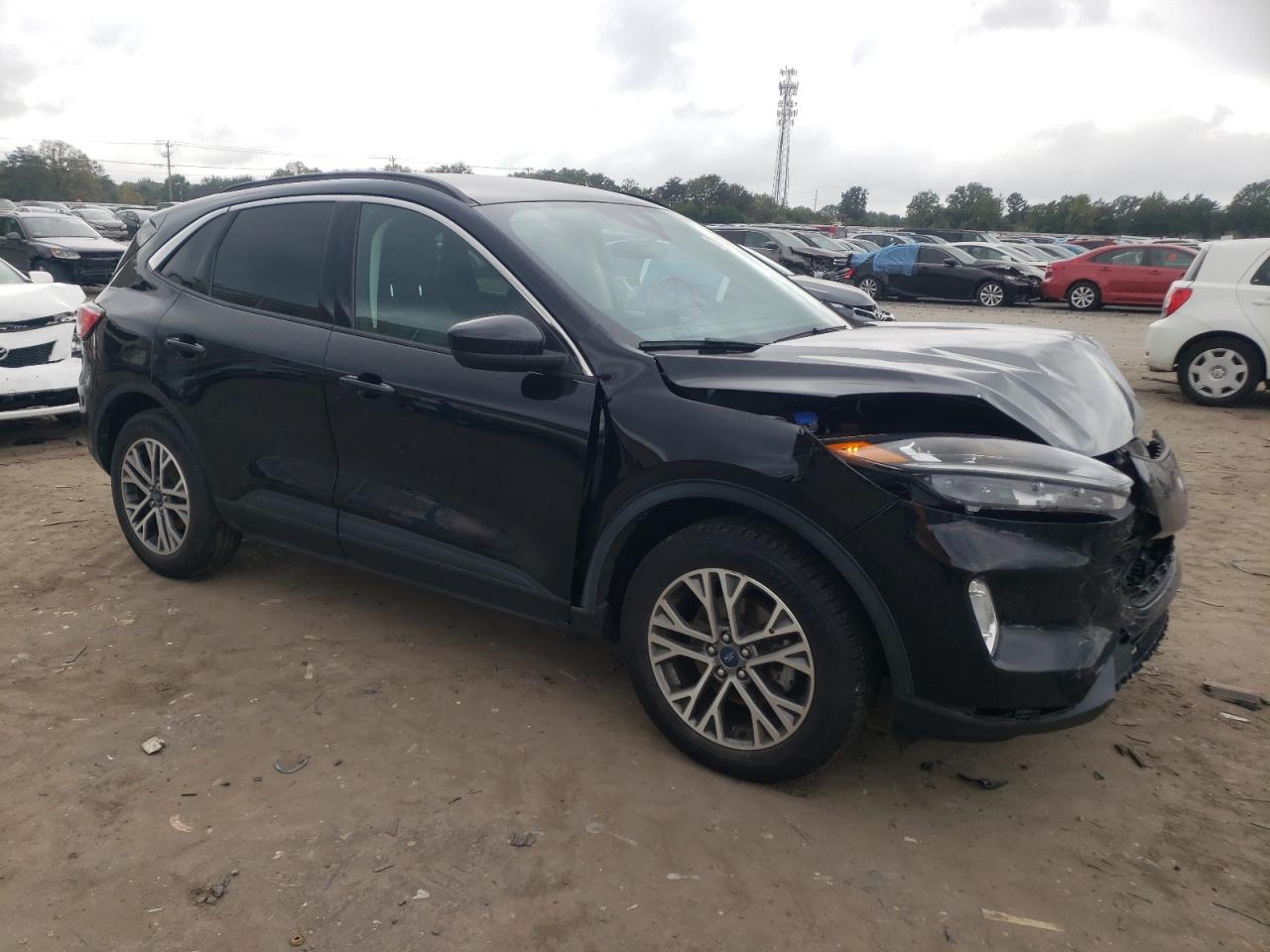 2021 Ford Escape - Image 4