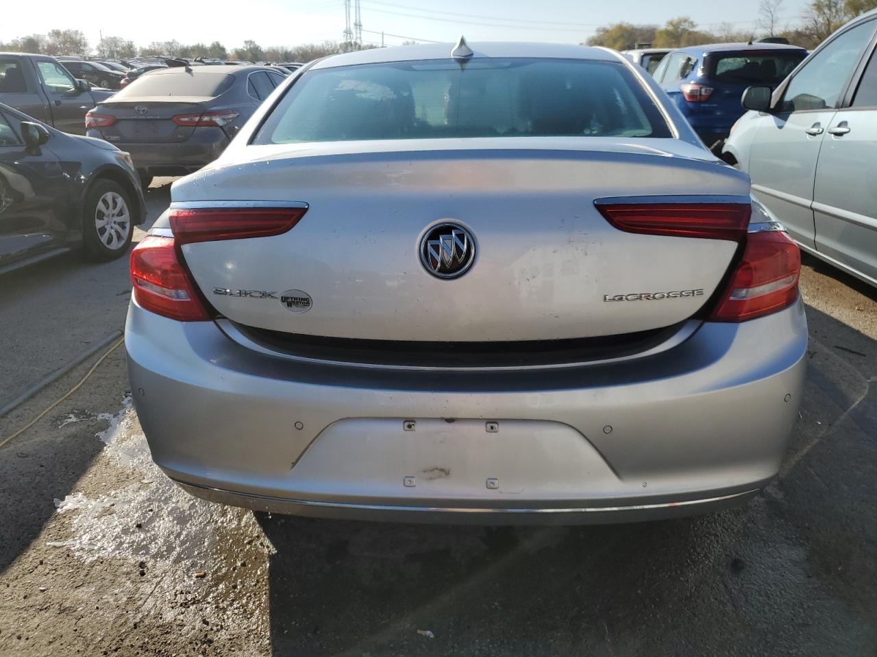 2018 Buick LaCrosse - Image 6