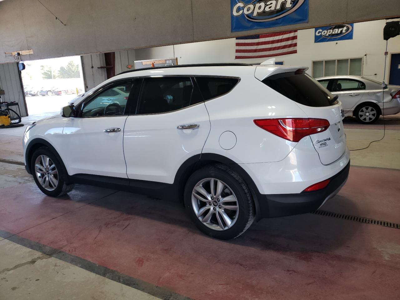 5XYZWDLA0FG236149 2015 HYUNDAI SANTA FE - Image 2