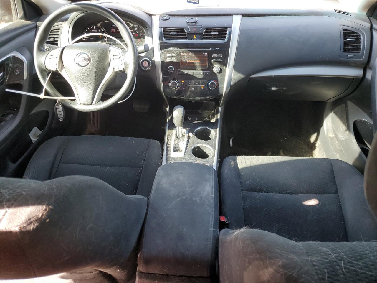 2014 Nissan Altima - Image 8