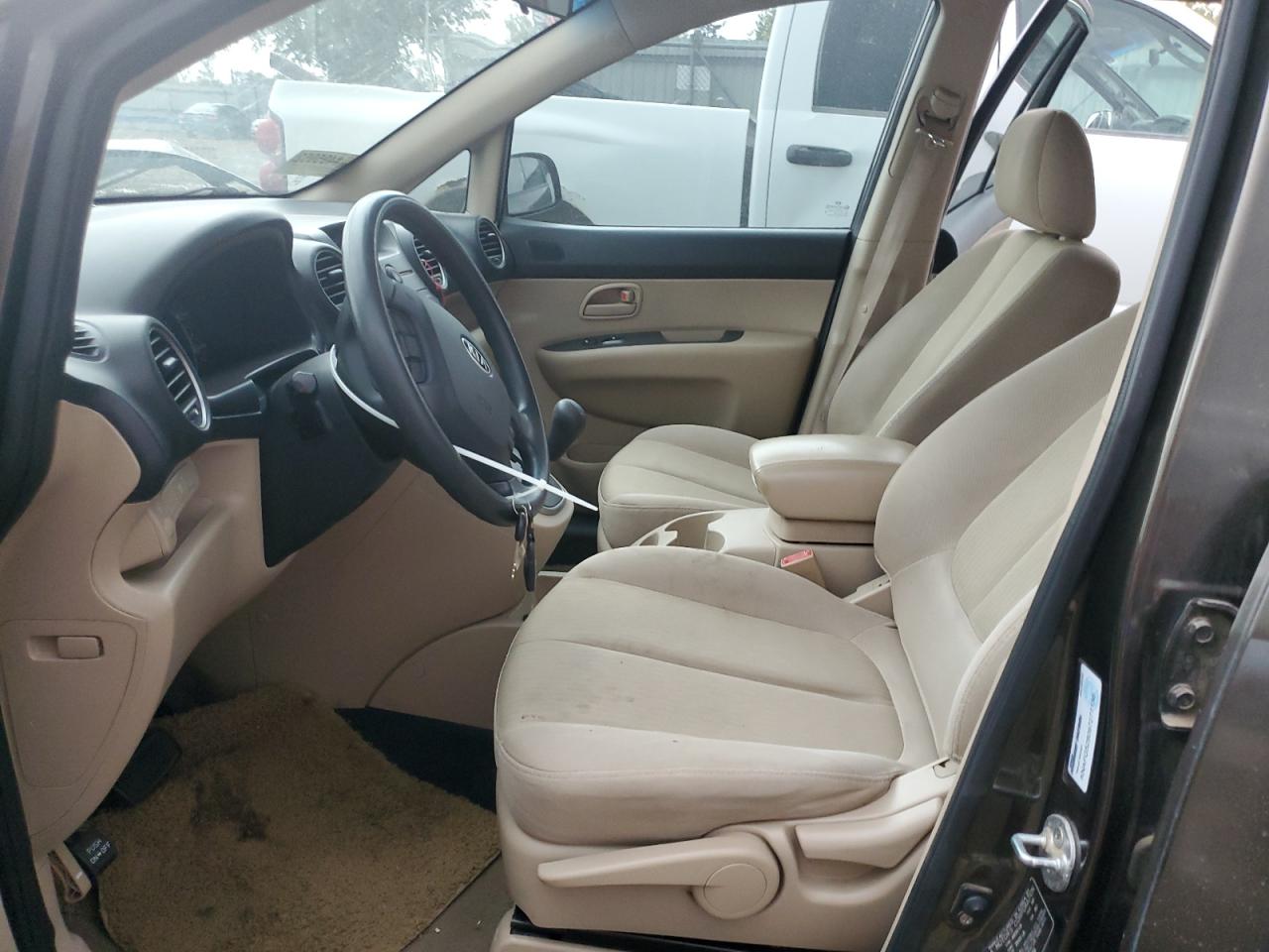 2009 Kia Rondo Base VIN: KNAFG528097277156 Lot: 78263434