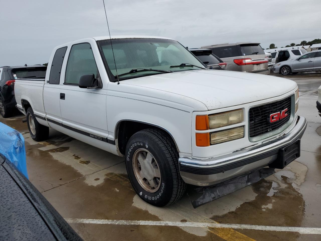 1997 GMC Sierra - Image 4