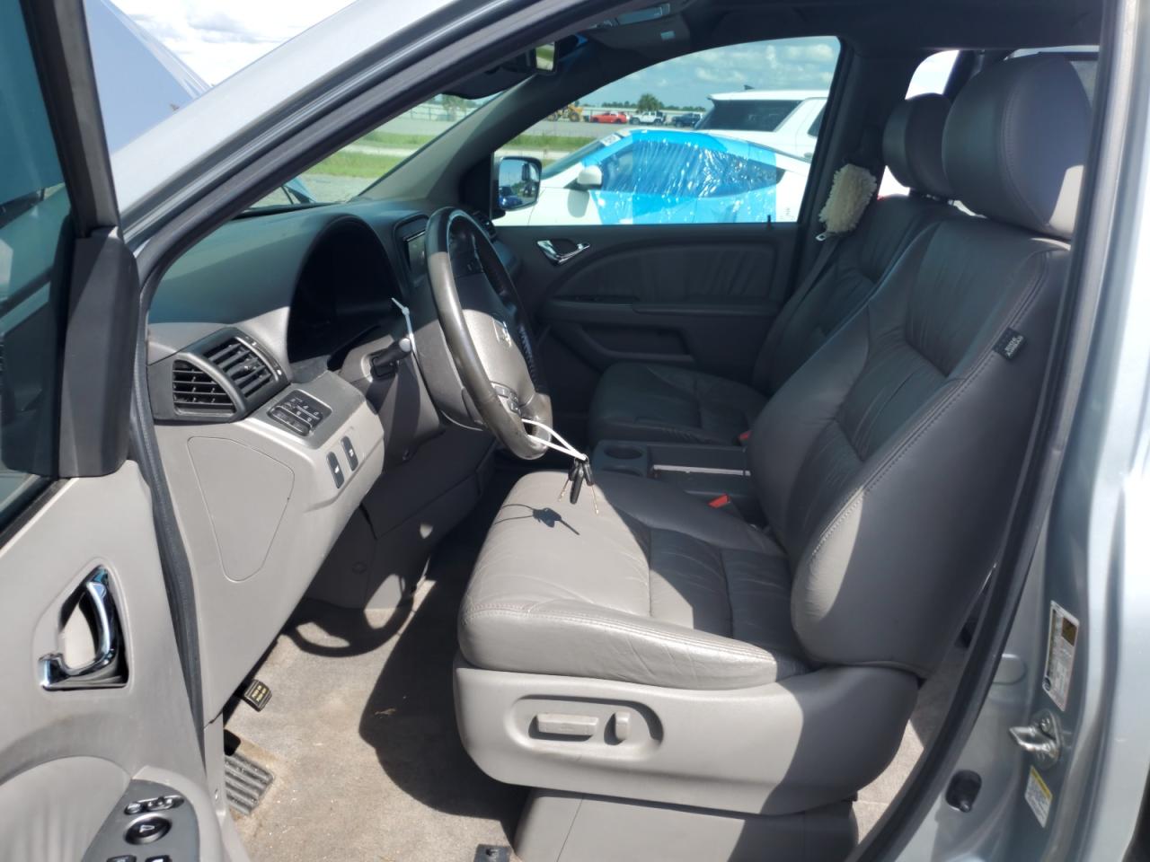 2009 Honda Odyssey - Image 7