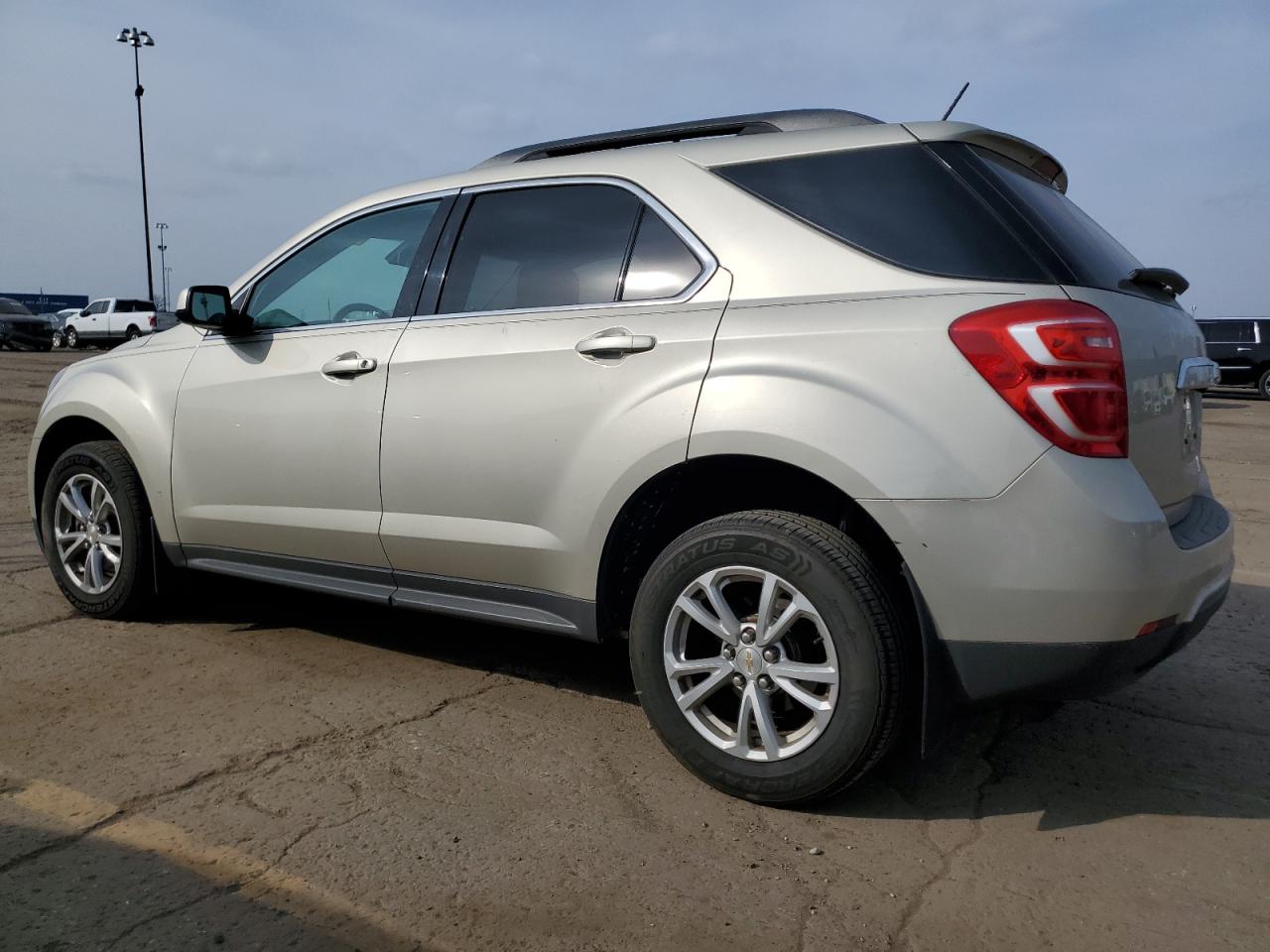 VIN 2GNALCEKXG1152851 2016 CHEVROLET EQUINOX no.2