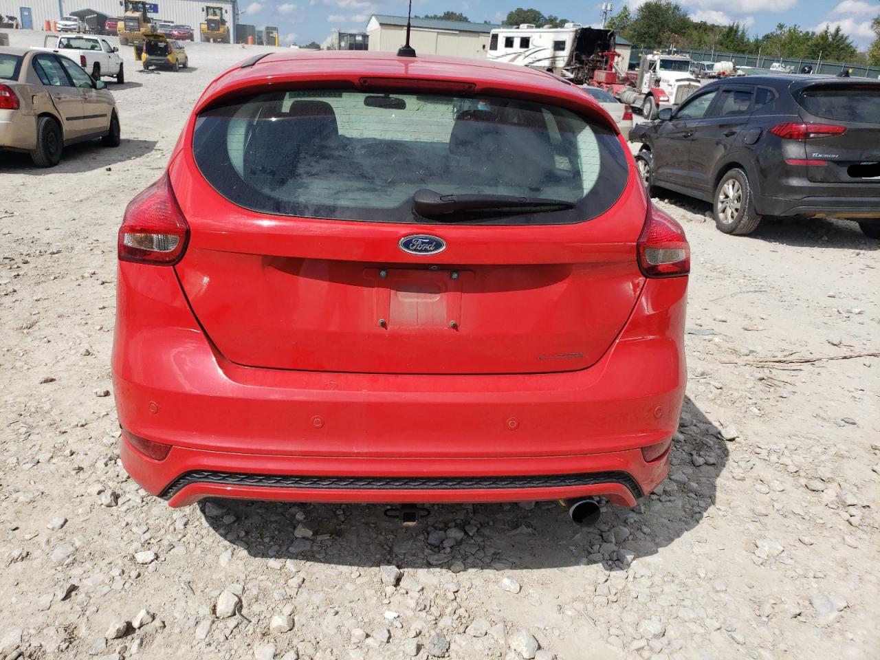 2016 Ford Focus - Image 6