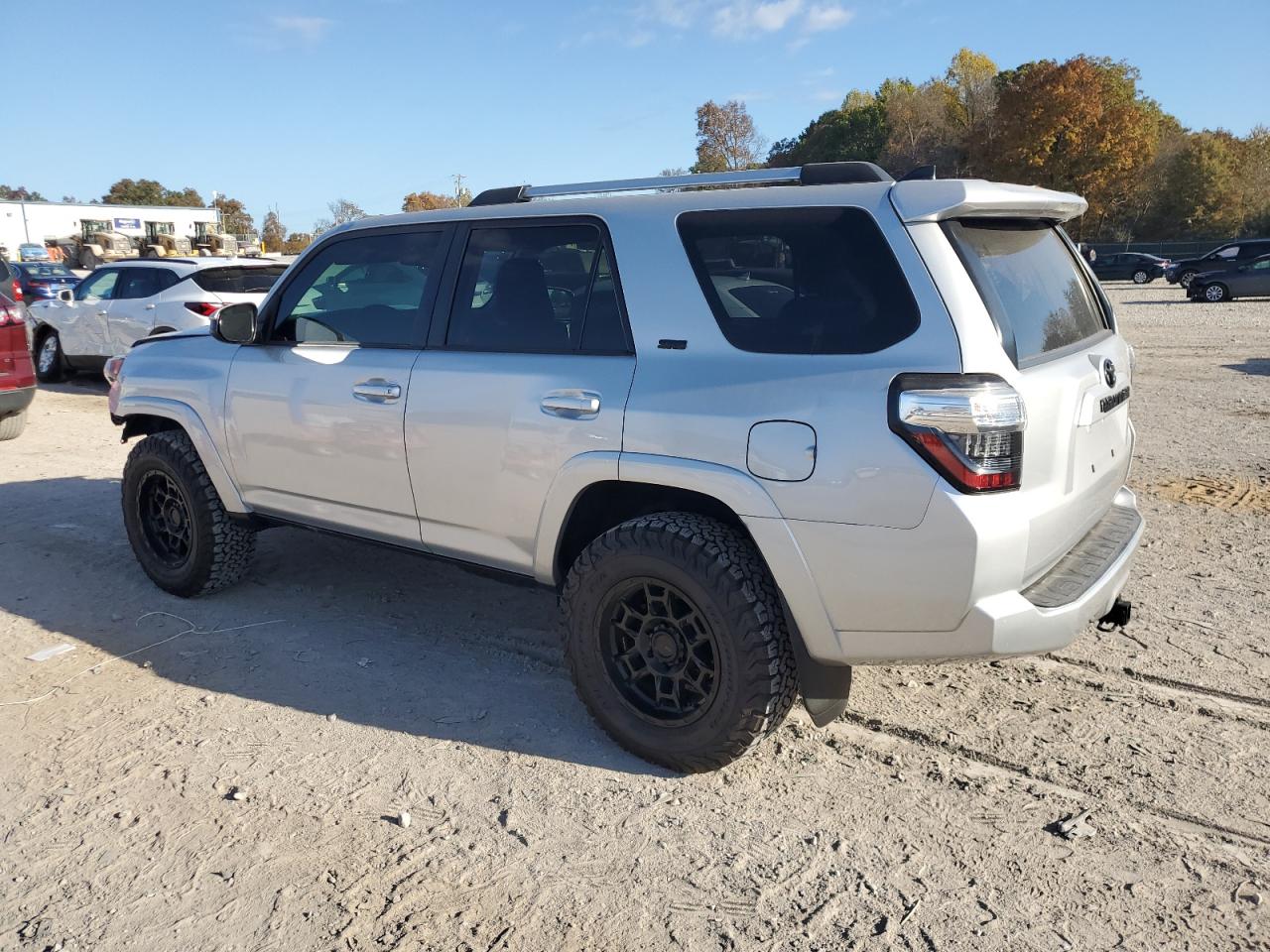 2021 Toyota 4Runner - Image 2