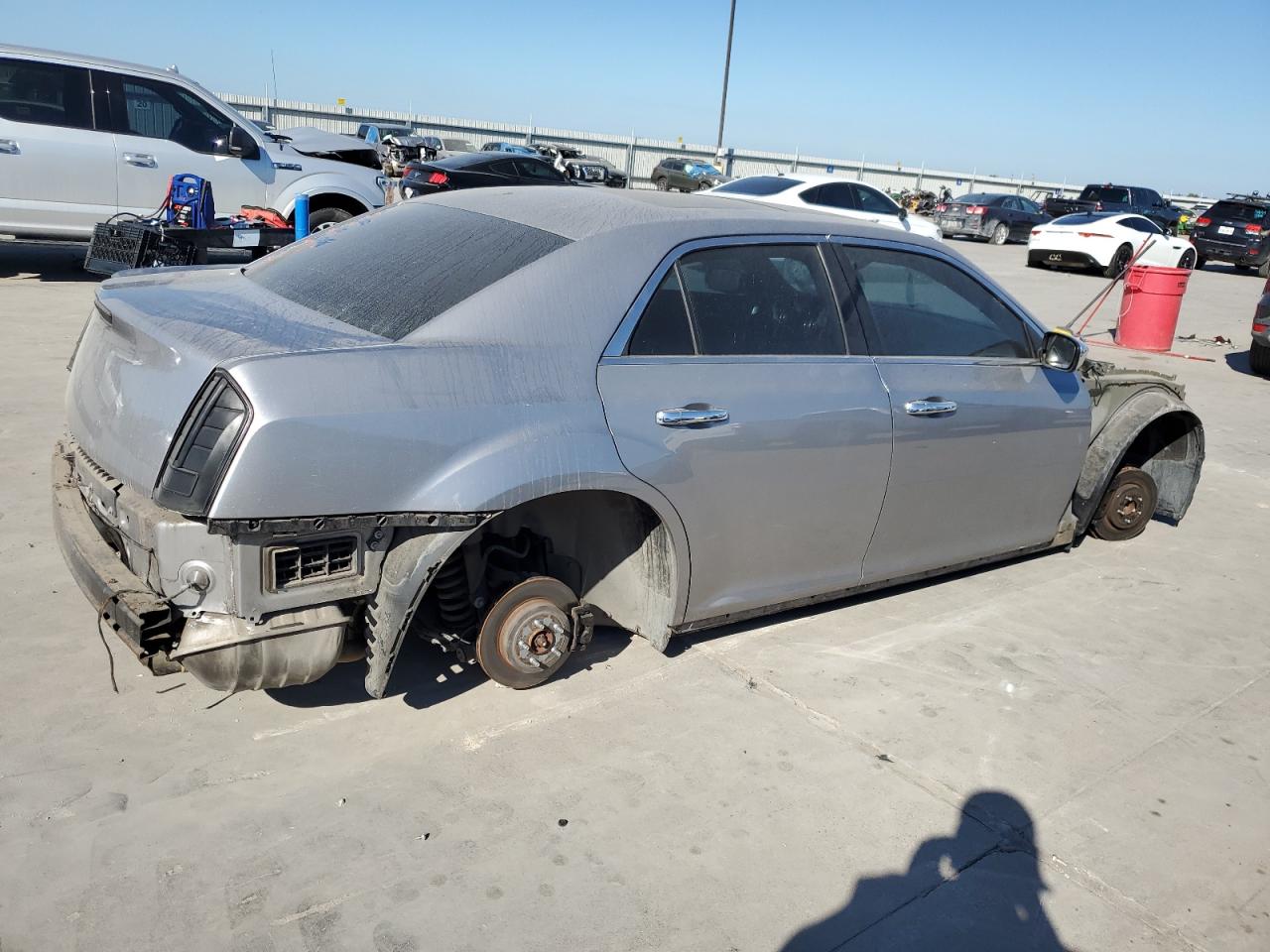 2013 Chrysler 300 - Image 3