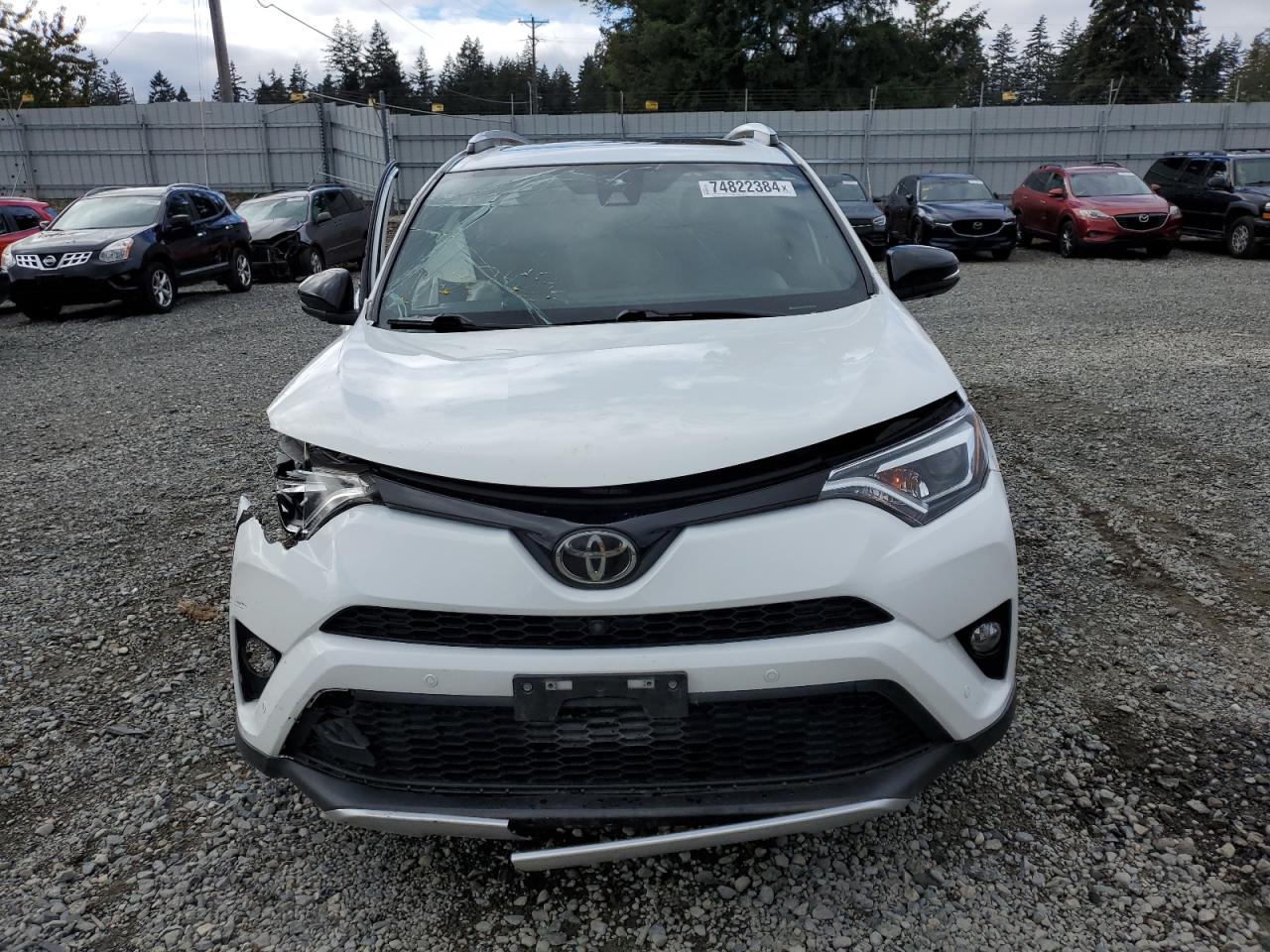 2016 Toyota RAV 4 - Image 5