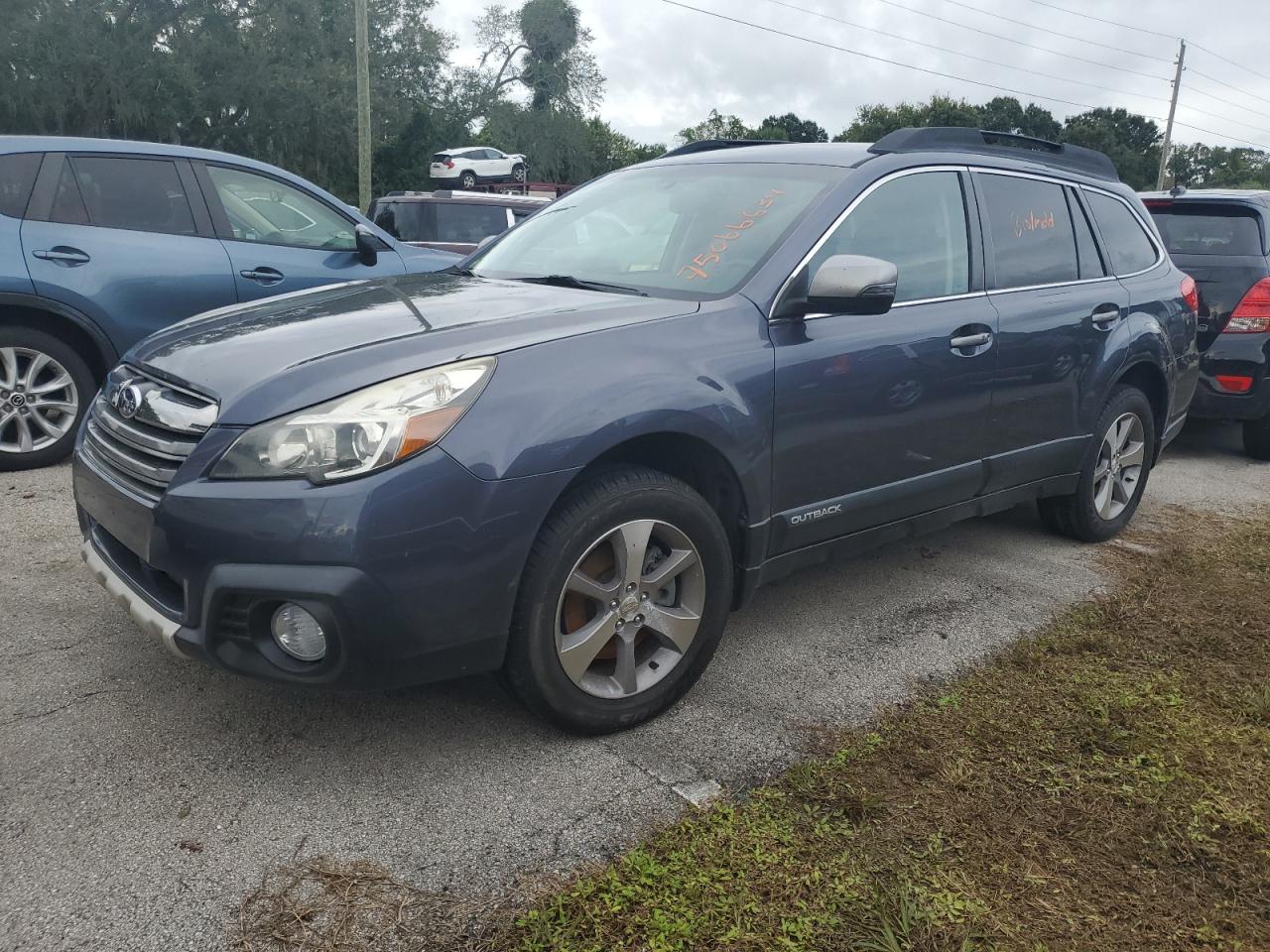 4S4BRDPC0E2200437 2014 Subaru Outback 3.6R Limited