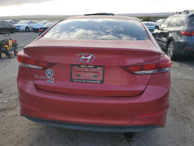  HYUNDAI ELANTRA 2018 Червоний