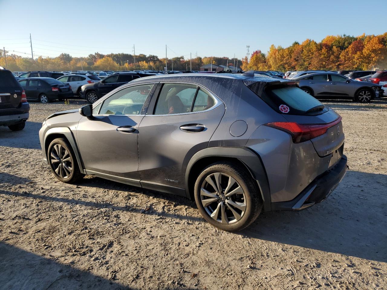 2019 Lexus UX - Image 2