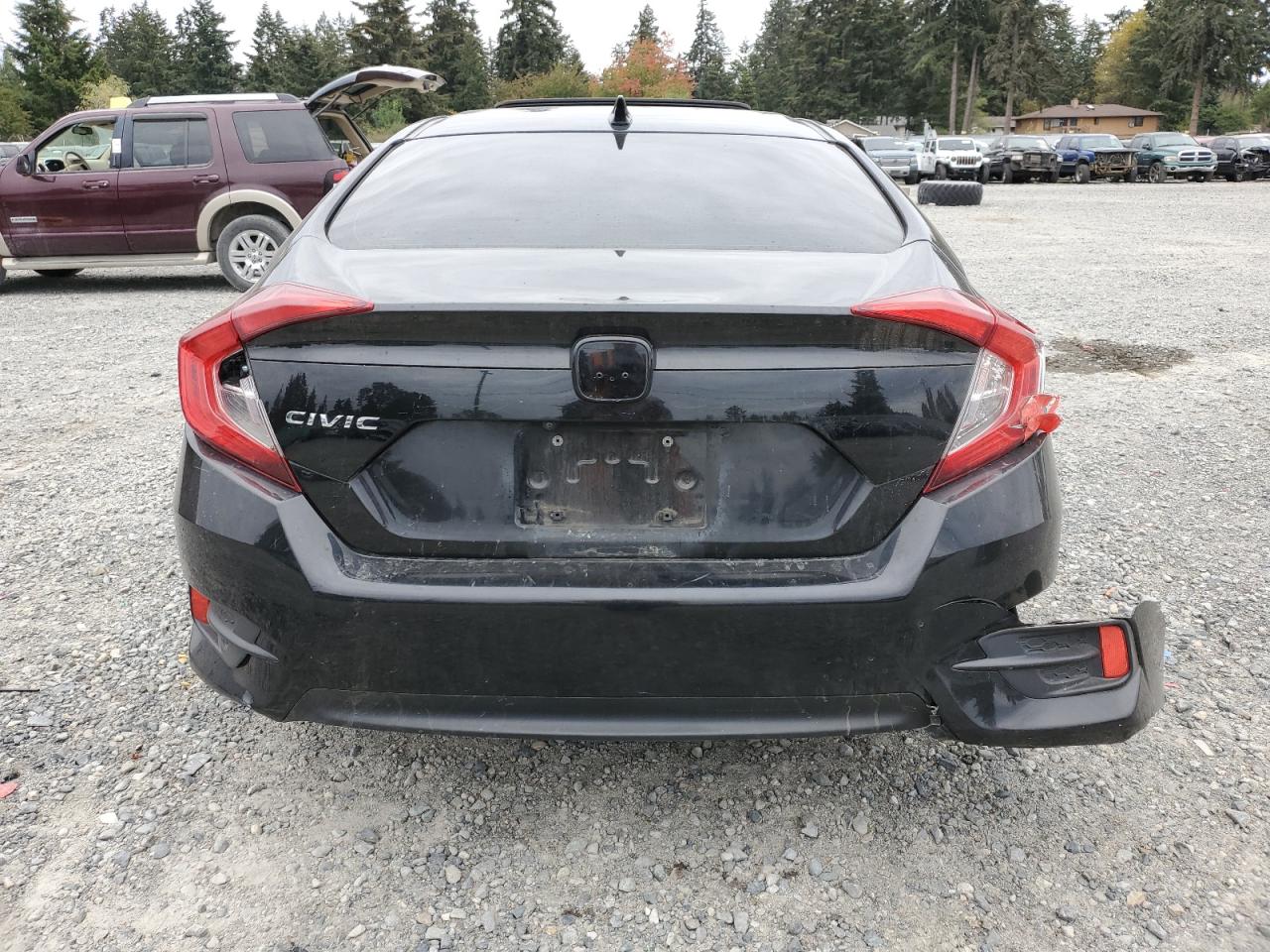 VIN 2HGFC2F74JH590851 2018 HONDA CIVIC no.6