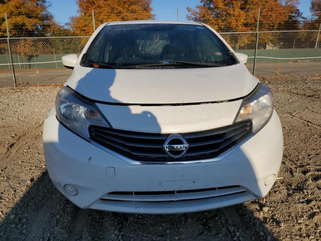  NISSAN VERSA 2015 Белый