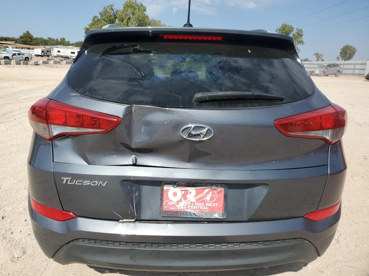 2017 Hyundai Tucson Limited VIN: KM8J33A44HU588693 Lot: 75571694