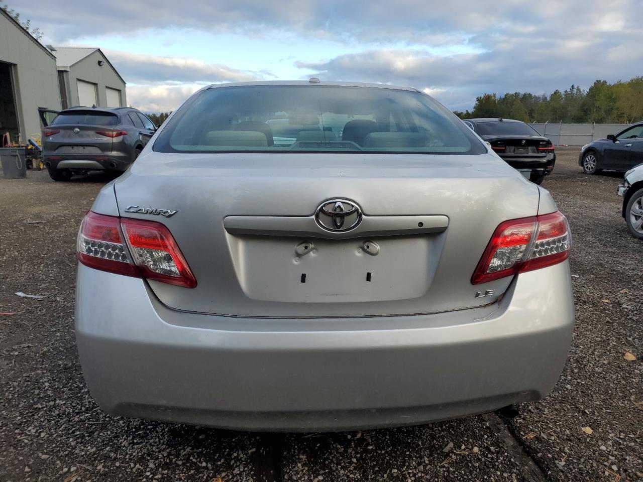 2010 Toyota Camry - Image 6