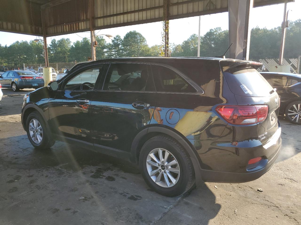 2019 Kia Sorento - Image 2