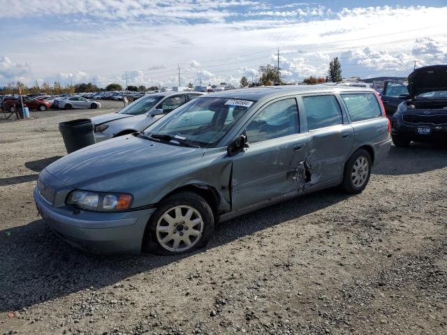 2003 Volvo V70 