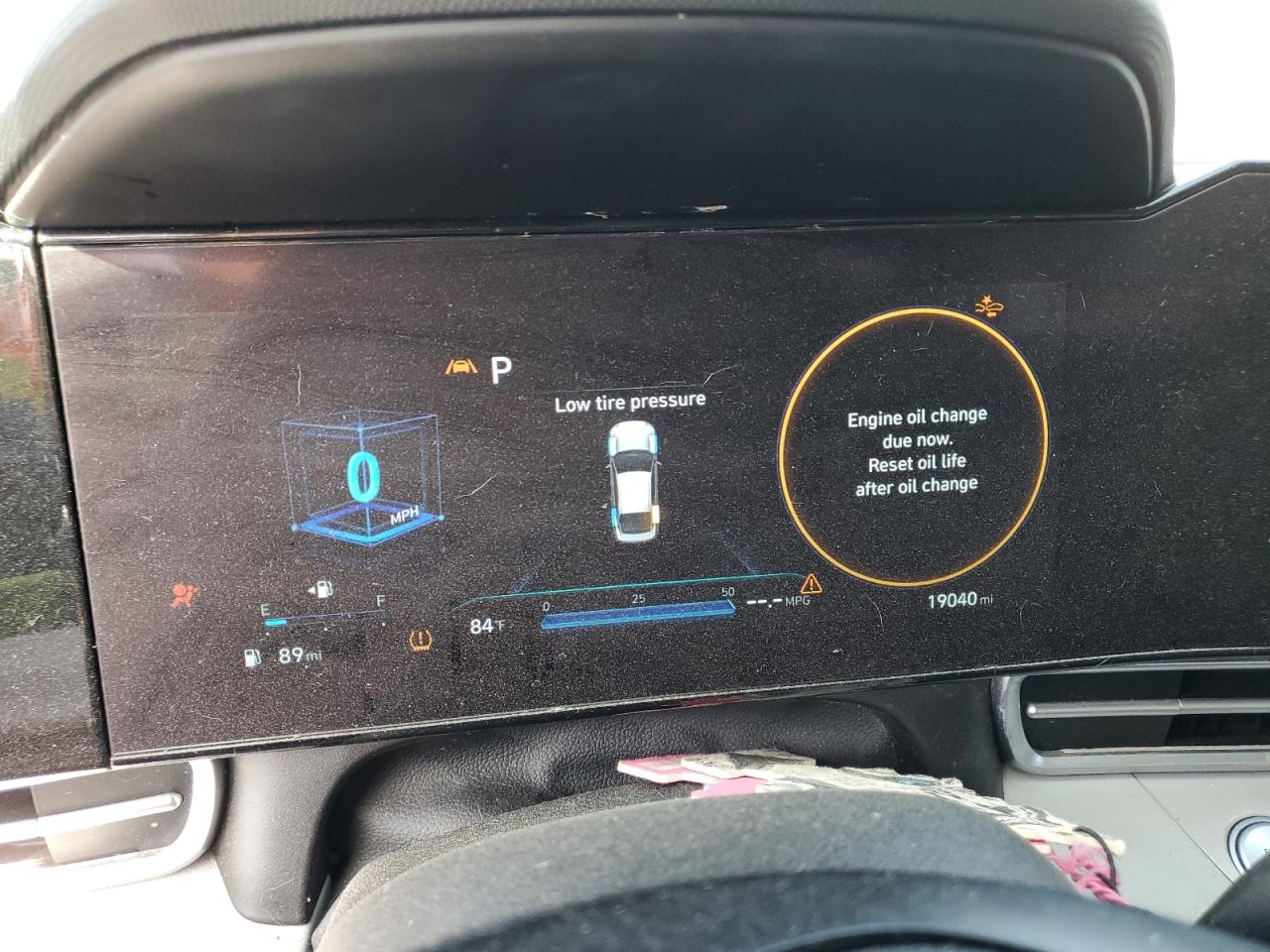 2023 Hyundai Elantra - Image 9
