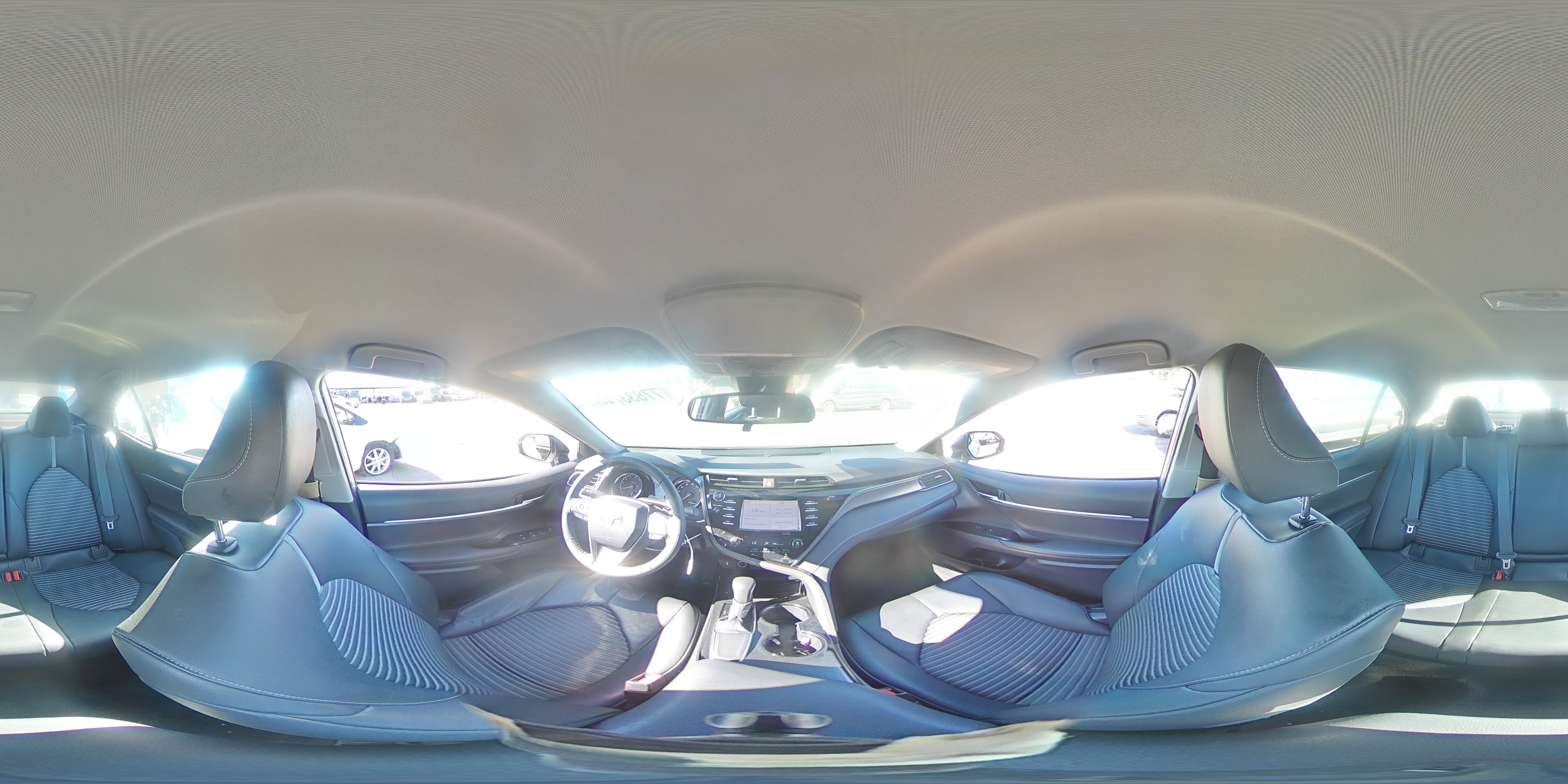 2019 Toyota Camry - Image 12