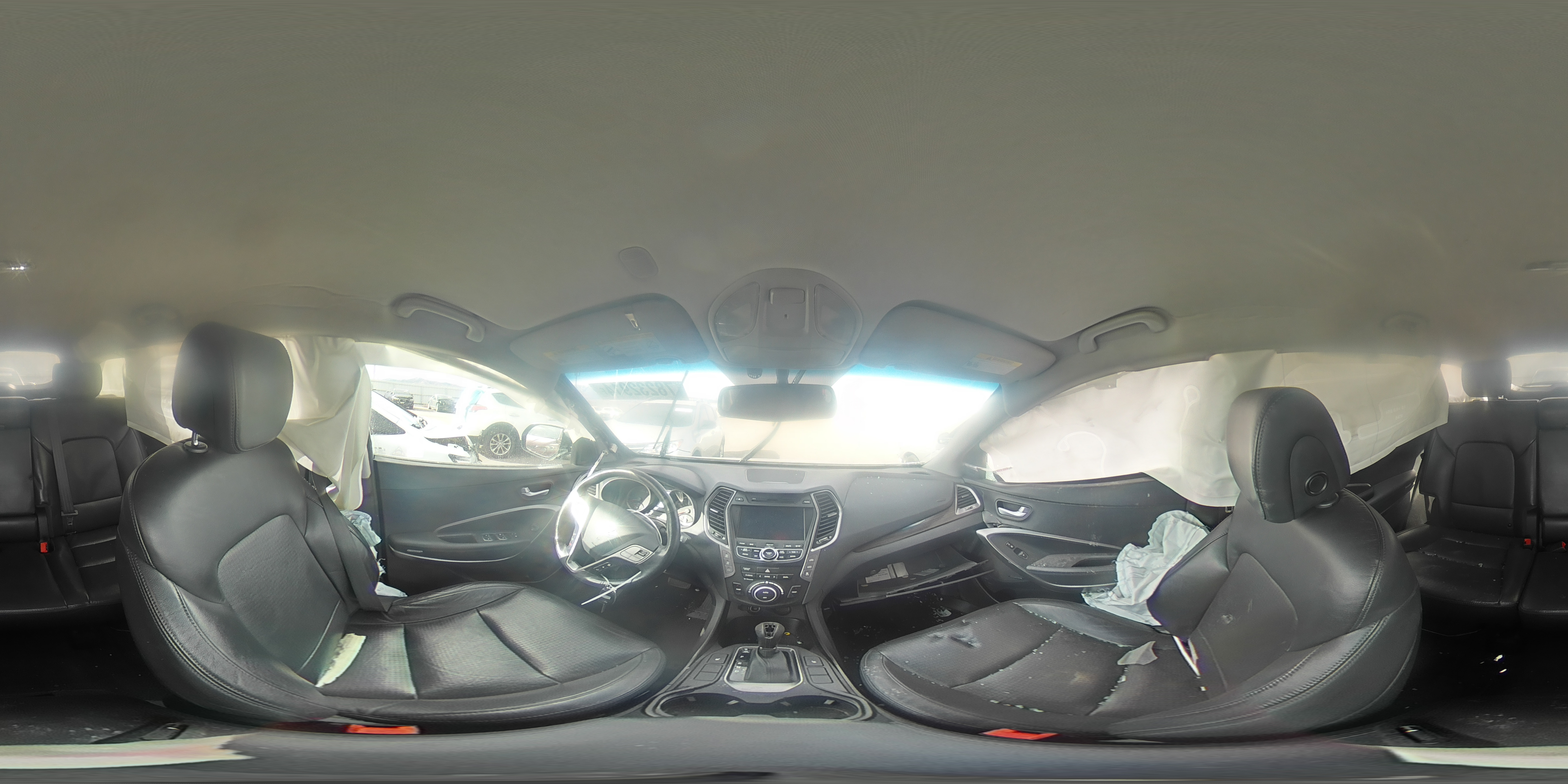 2013 Hyundai Santa Fe - Image 13