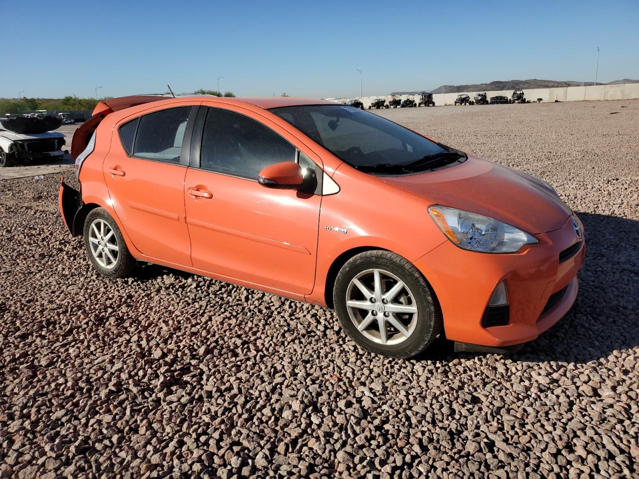 VIN JTDKDTB38D1058170 2013 TOYOTA PRIUS no.4