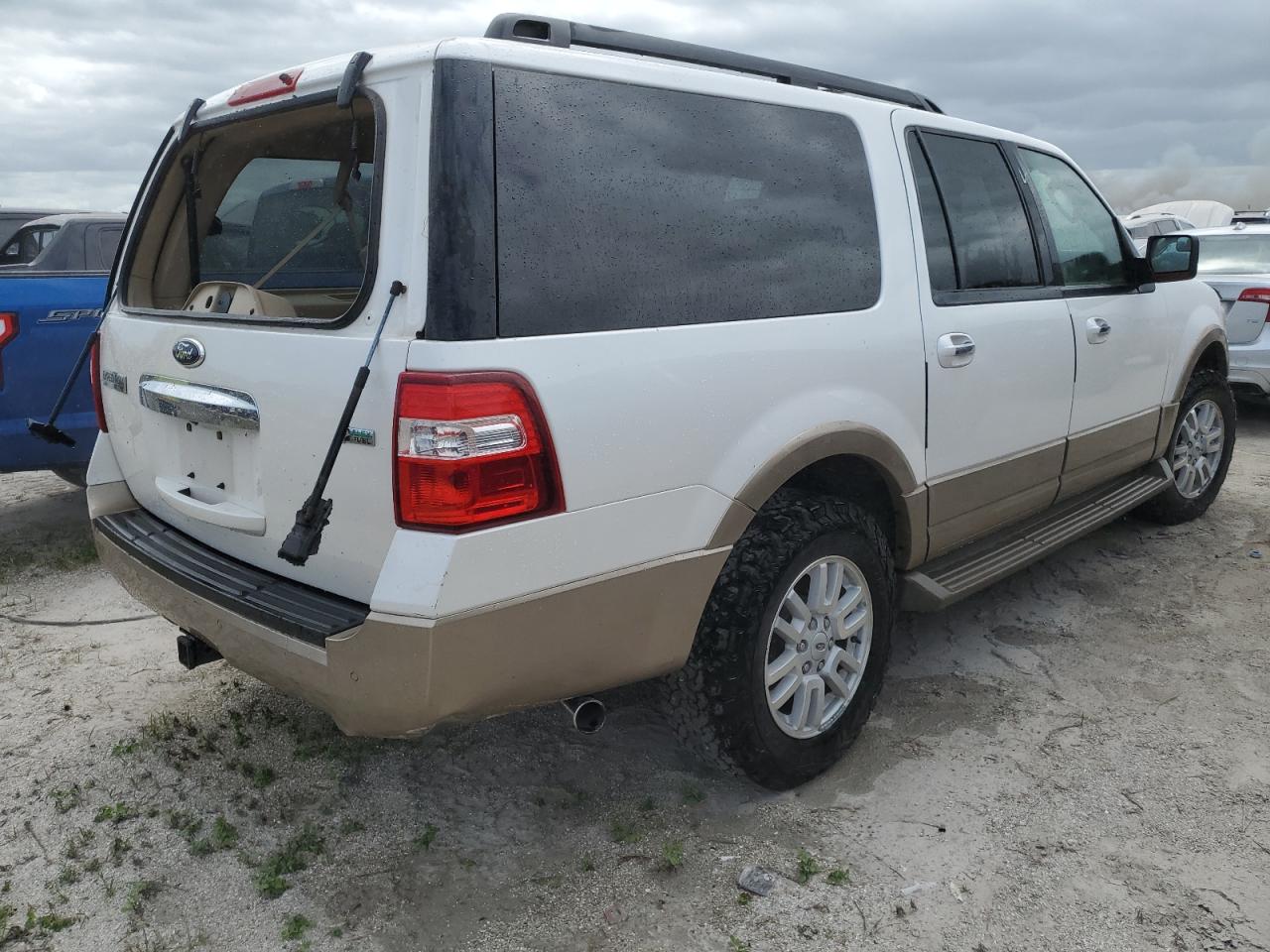2014 Ford Expedition - Image 3