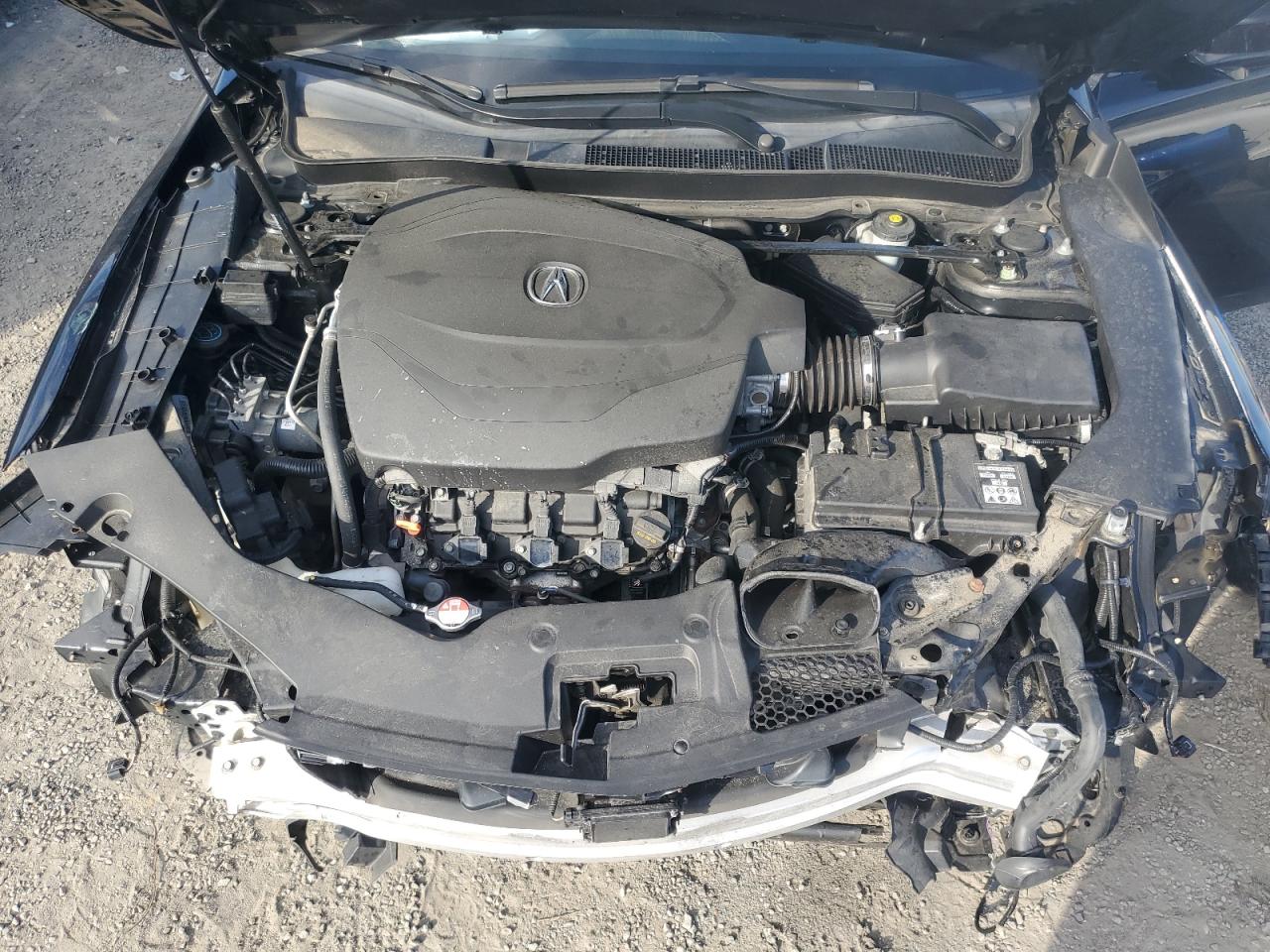 19UUB2F64JA002558 2018 Acura Tlx Tech+A