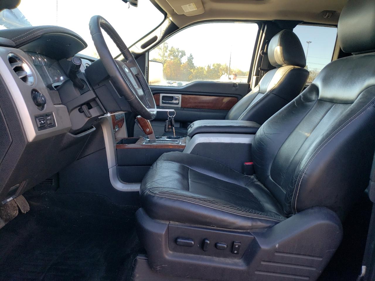 2010 Ford F-150 - Image 7