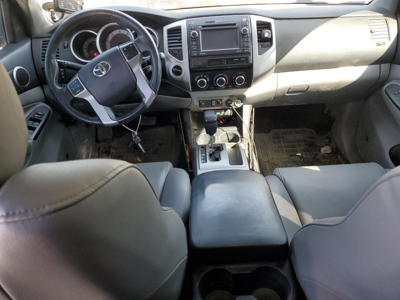 VIN 5TFLU4ENXDX055873 2013 TOYOTA TACOMA no.8