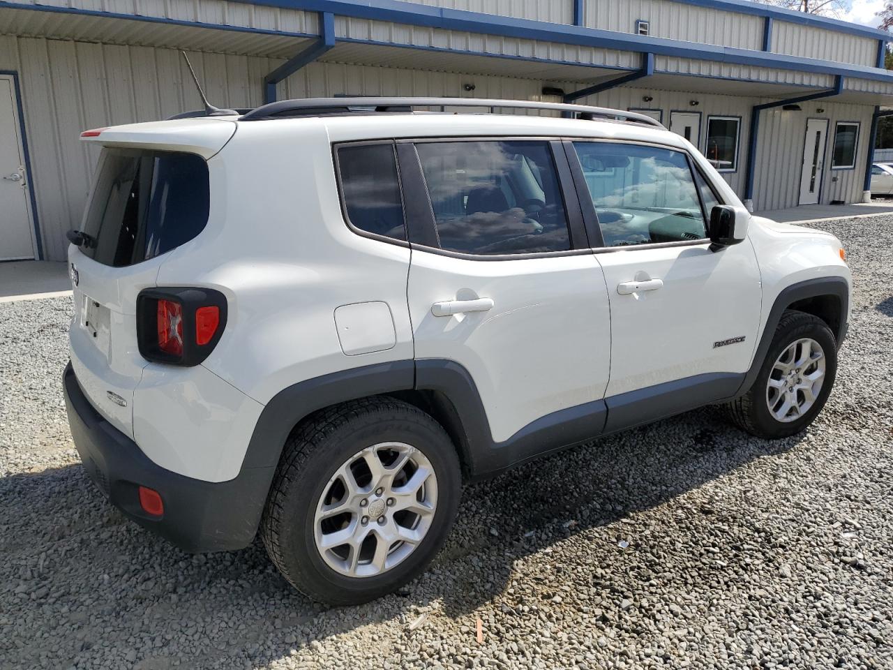 VIN ZACCJBBTXGPD83169 2016 JEEP RENEGADE no.3