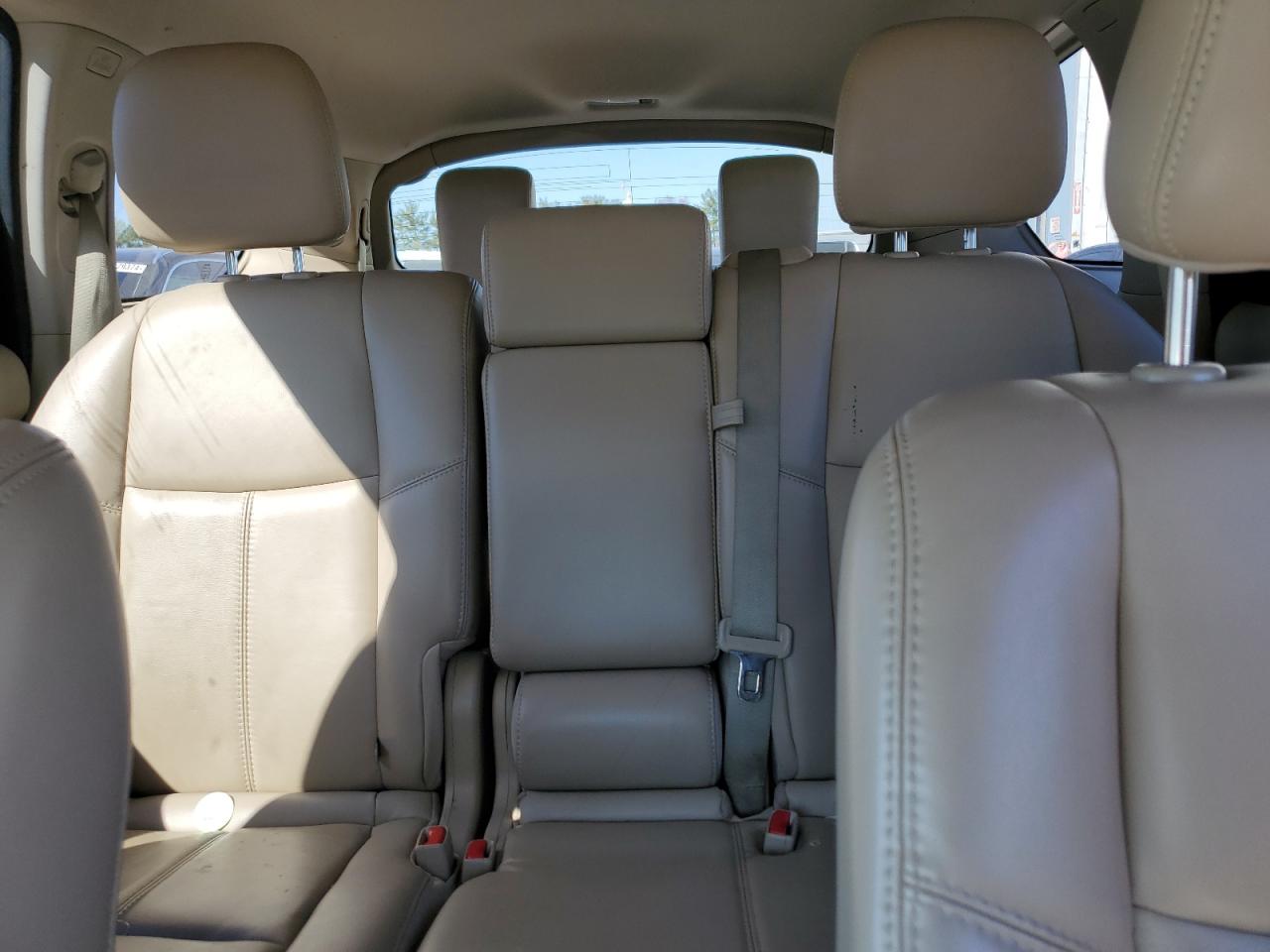 2016 Nissan Pathfinder - Image 10