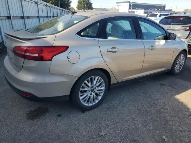  FORD FOCUS 2018 Beige