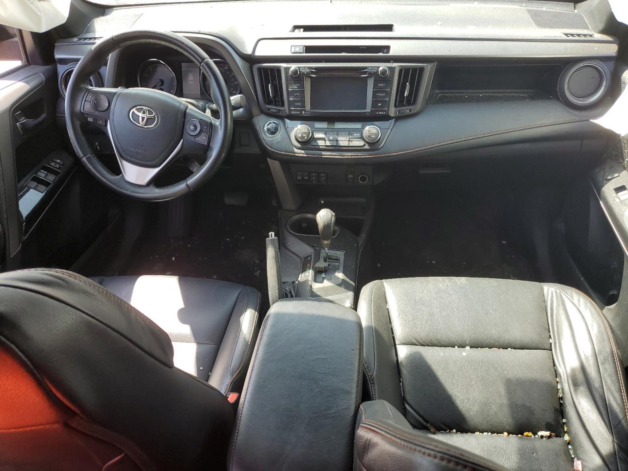 2T3NFREV6GW298556 2016 Toyota Rav4 Se