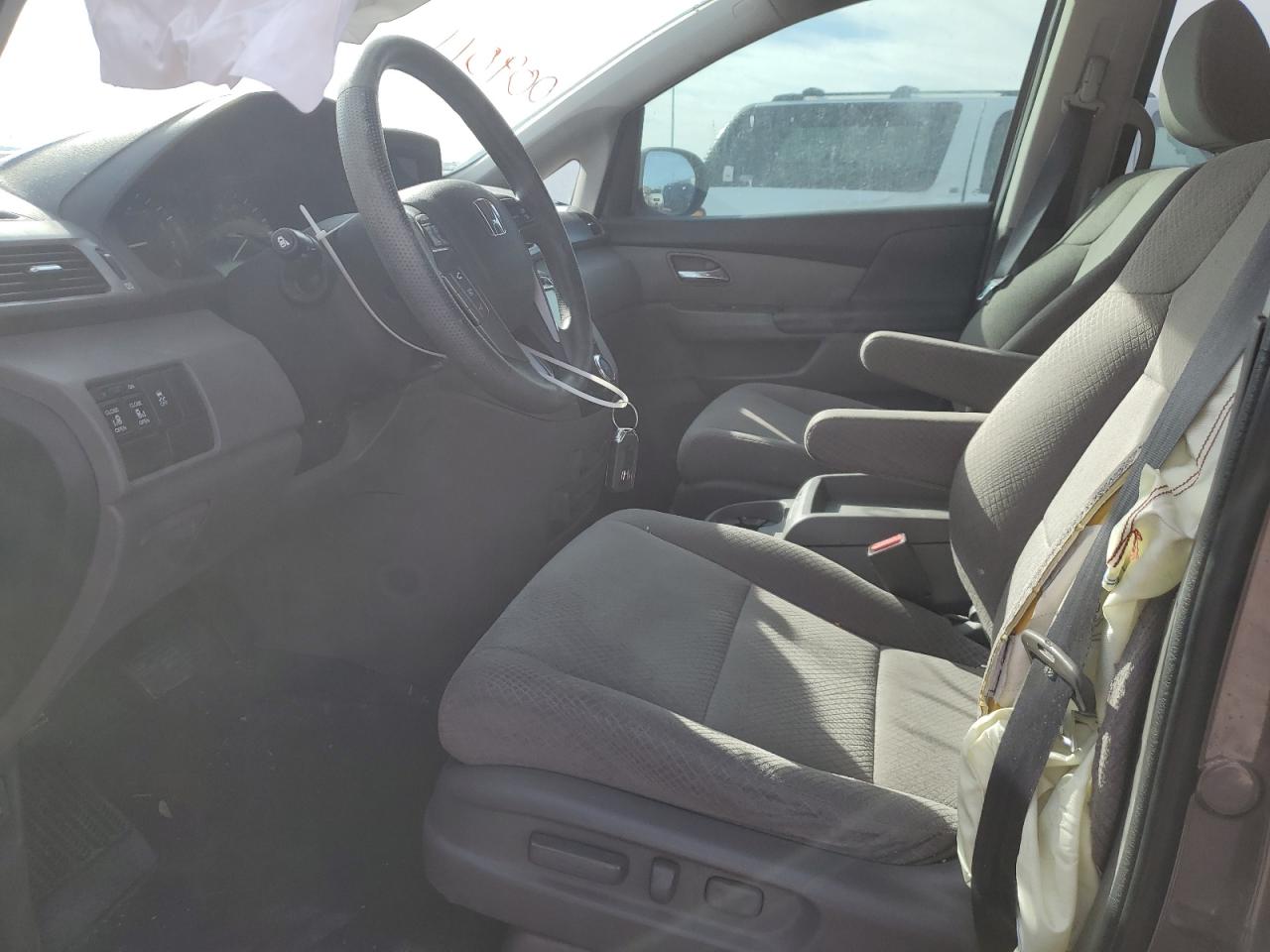2017 Honda Odyssey - Image 7