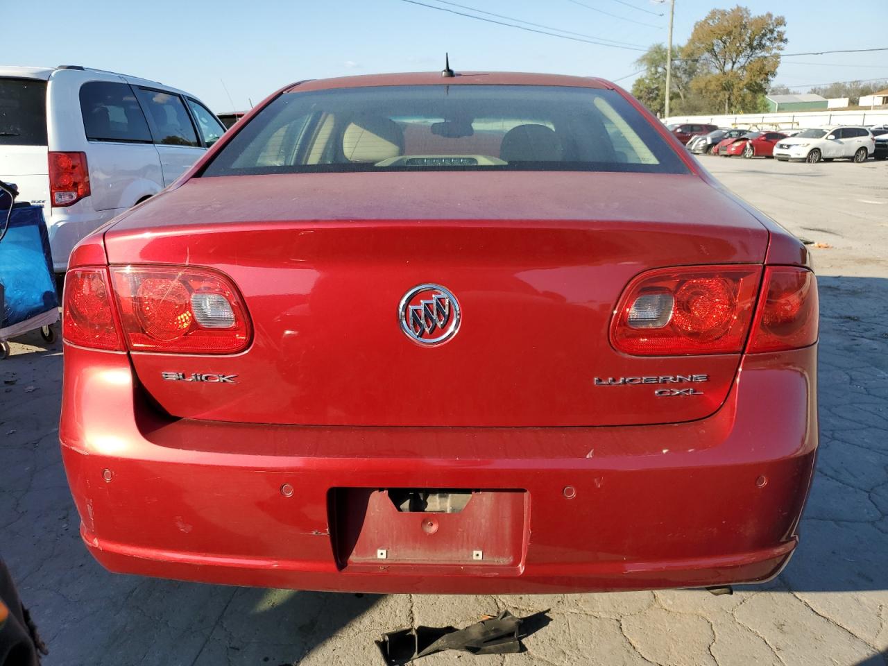 2008 Buick Lucerne Cxl VIN: 1G4HD572X8U135949 Lot: 74728444