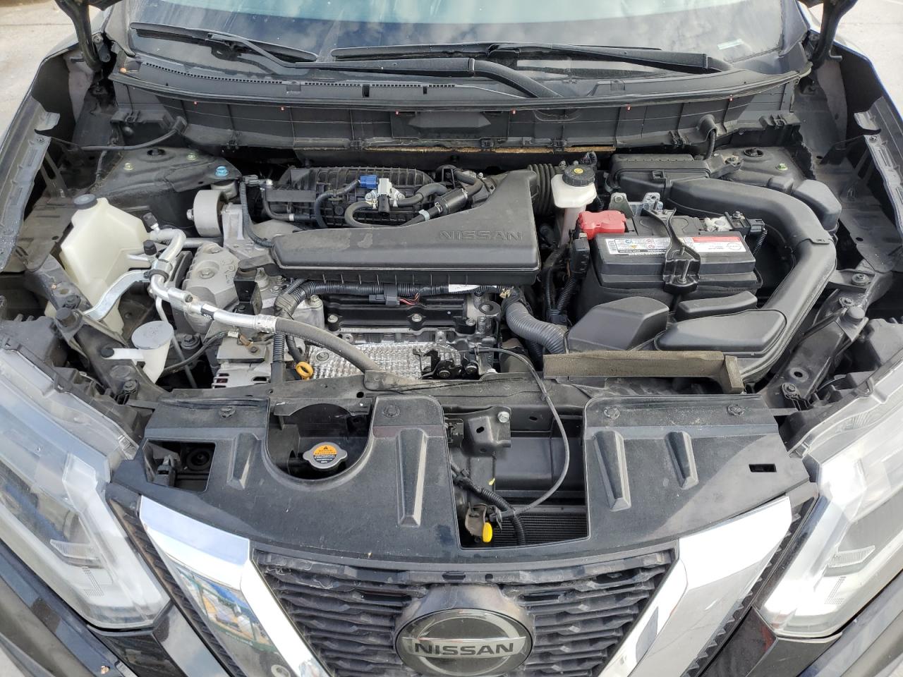 2020 Nissan Rogue - Image 12