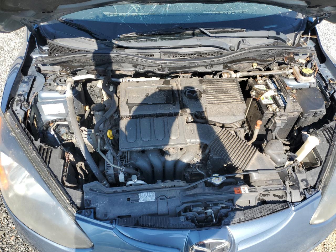 2014 Mazda 2 - Image 11