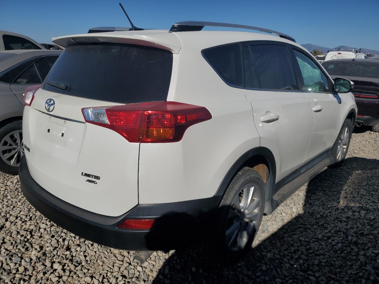 2013 Toyota RAV 4 - Image 3
