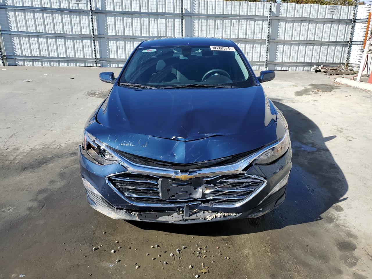 2022 Chevrolet Malibu - Image 5