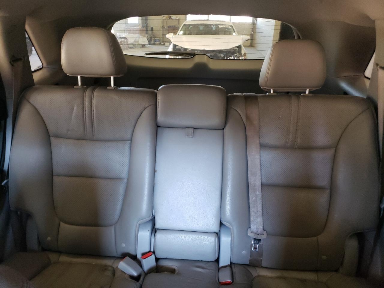 2015 Kia Sorento - Image 10
