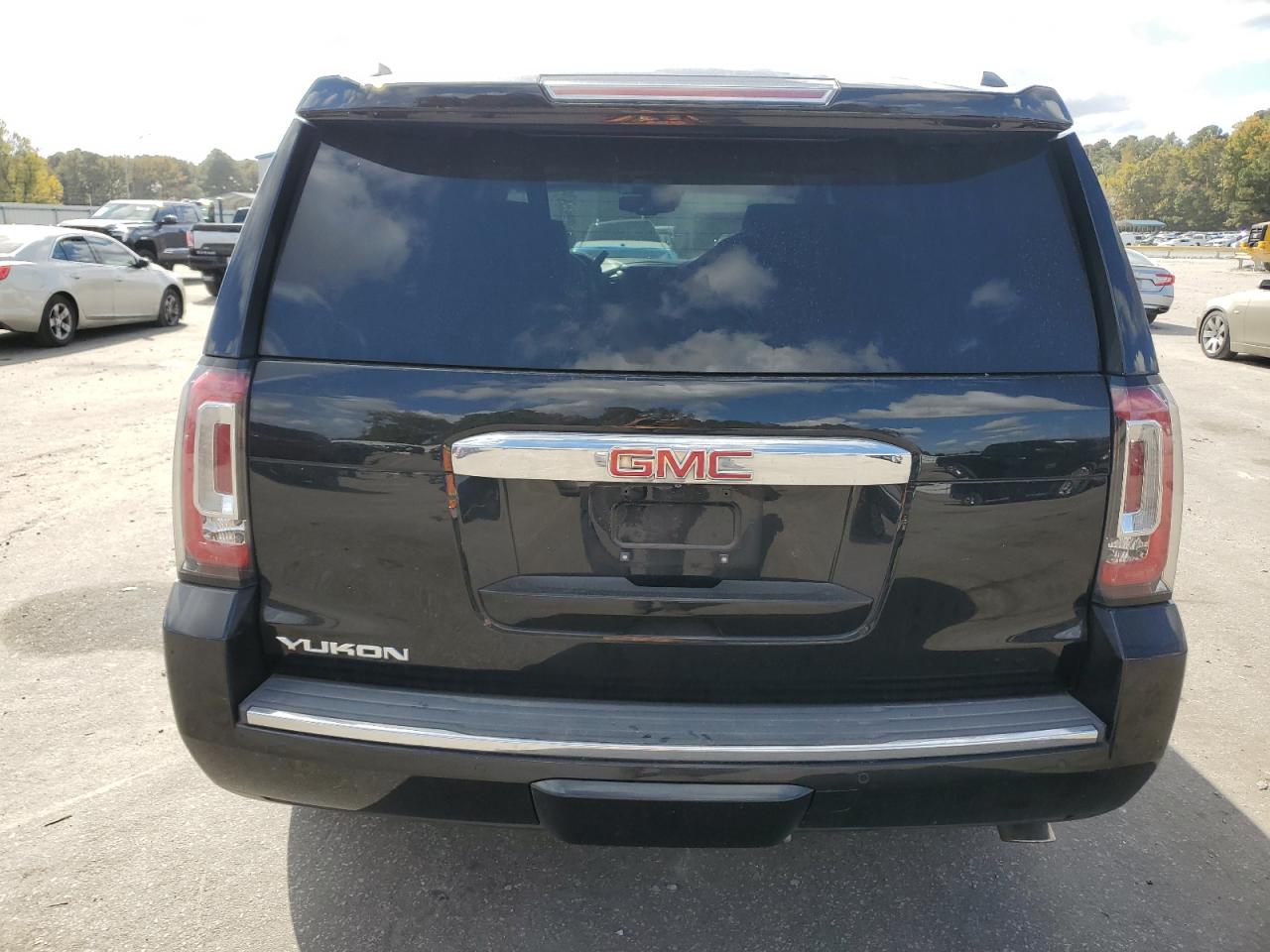 2015 GMC Yukon Denali VIN: 1GKS2CKJ4FR155024 Lot: 77663264