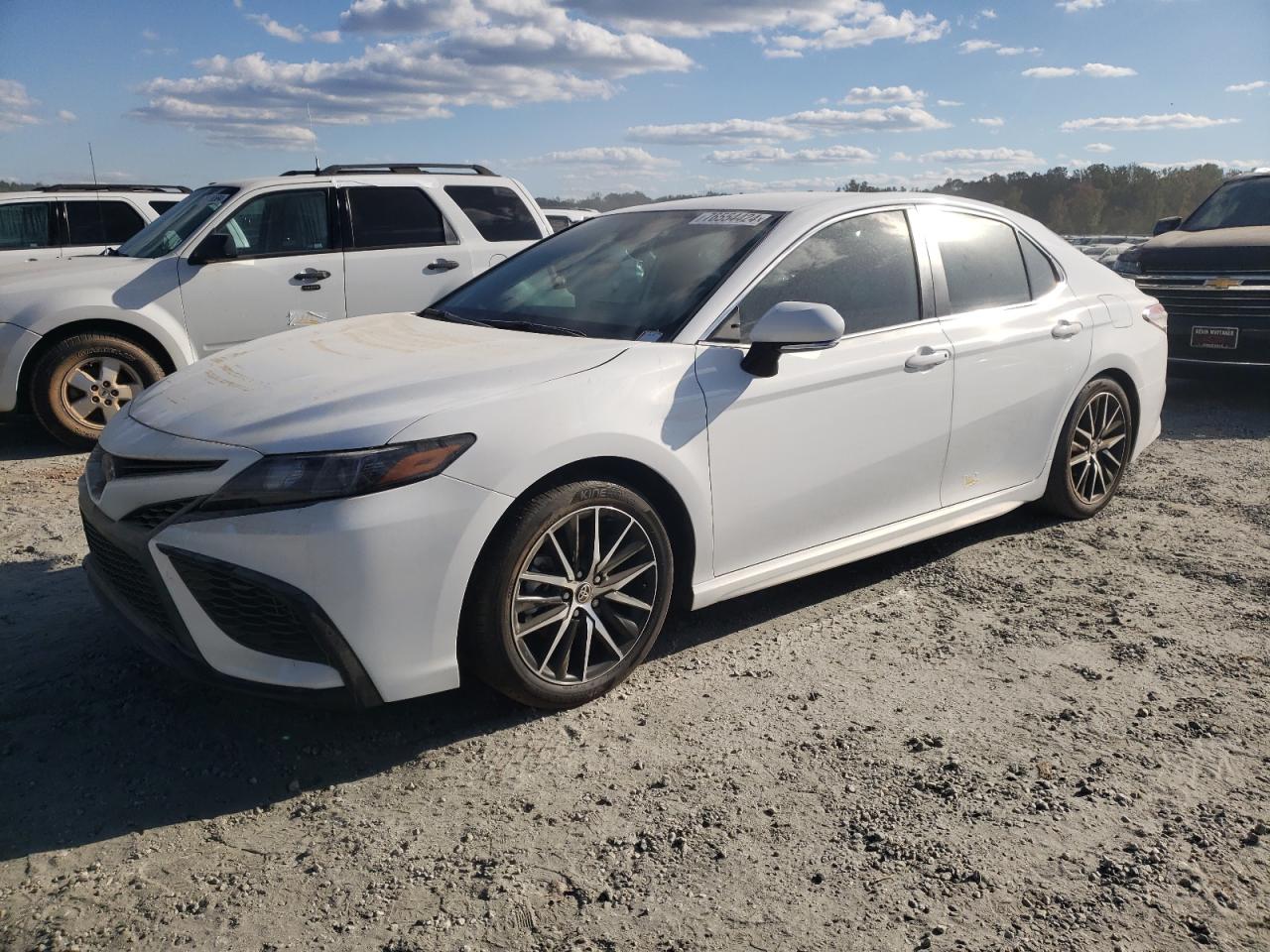 2023 Toyota Camry - Image 1