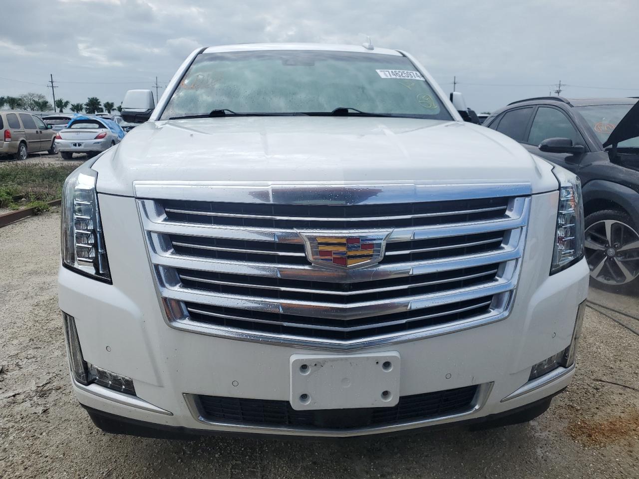 VIN 1GYS4KKJ4HR363059 2017 CADILLAC ESCALADE no.5