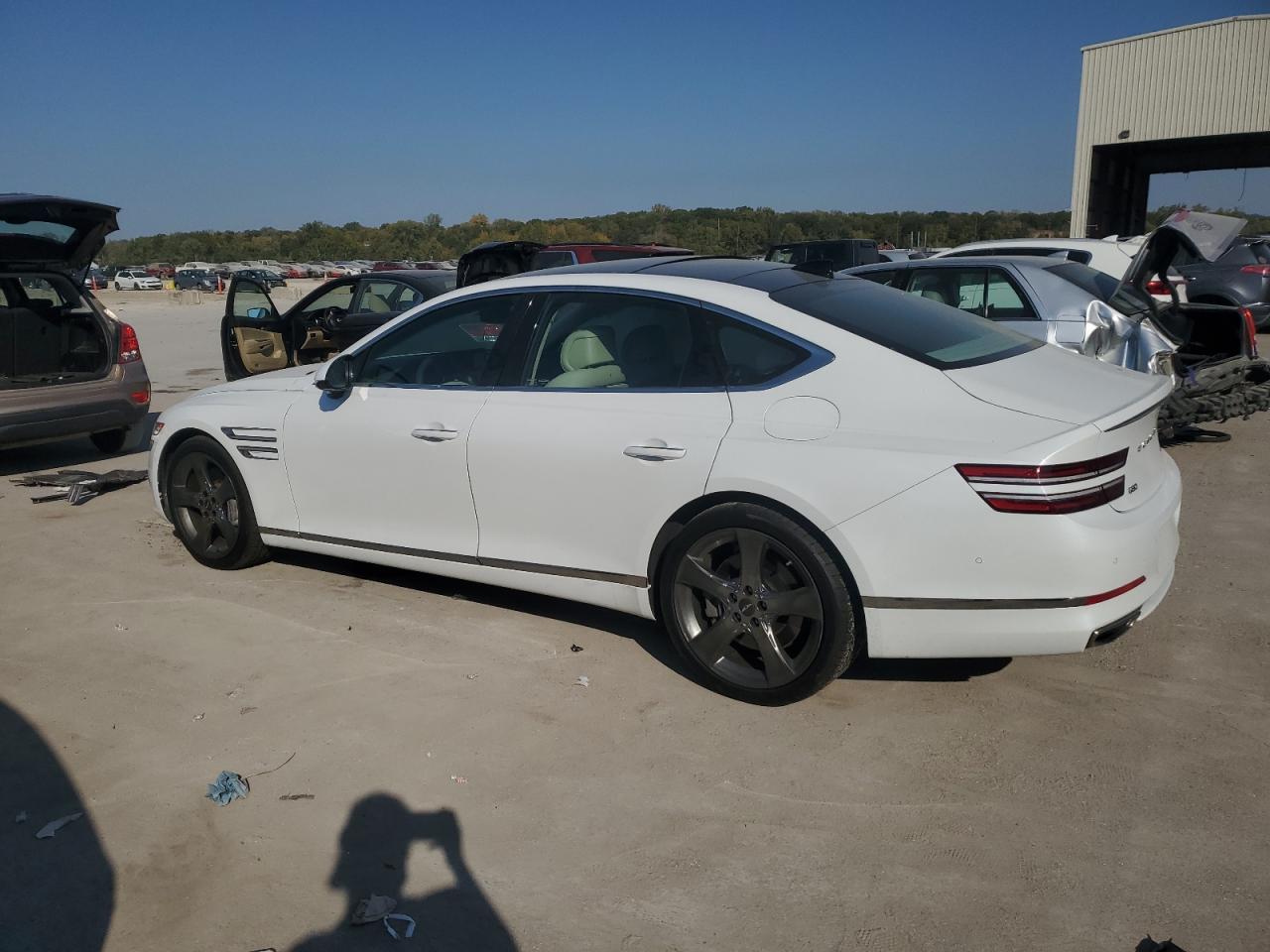 2021 Genesis G80 - Image 2