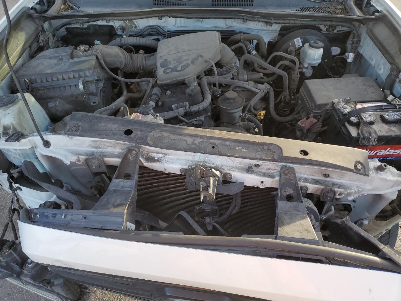 2019 Toyota Tacoma - Image 11